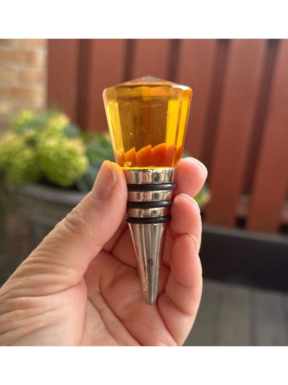 Amber Glass Wine Stopper Gemstone Champagne Bottle Topper Reusable